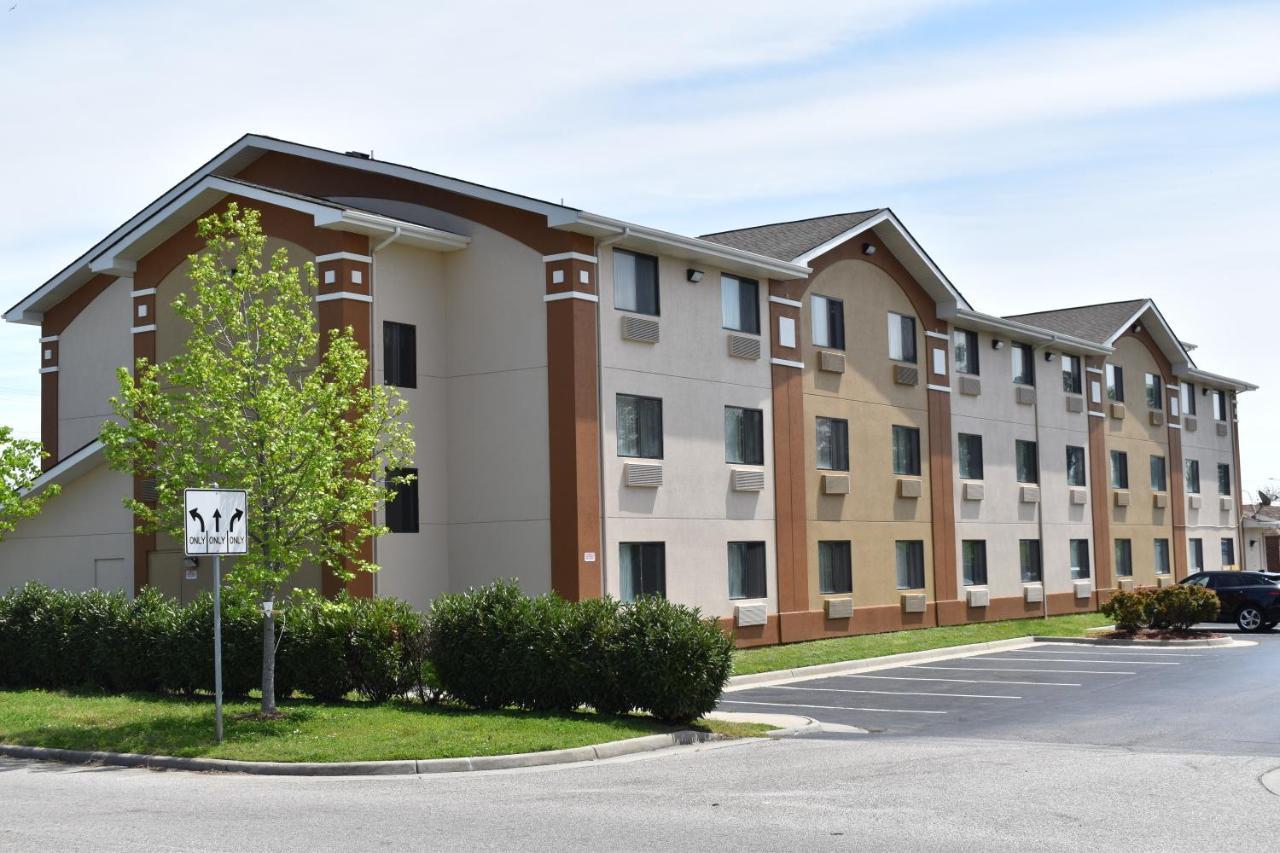 Hotel Super 8 By Wyndham Newport News/Jefferson Ave. Exteriér fotografie